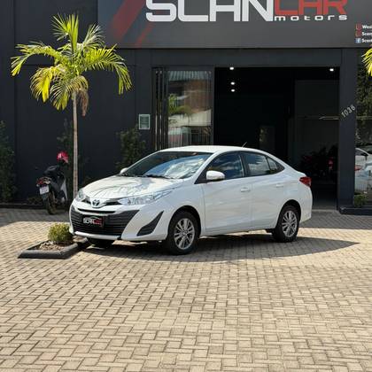 TOYOTA YARIS 1.5 16V FLEX XL PLUS CONNECT MULTIDRIVE TOYOTA YARIS 1.5 16V FLEX XL PLUS CONNECT MULTIDRIVE